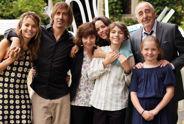 Sous le tapis - Cinéma Les Étoiles - Bruay la Buissière